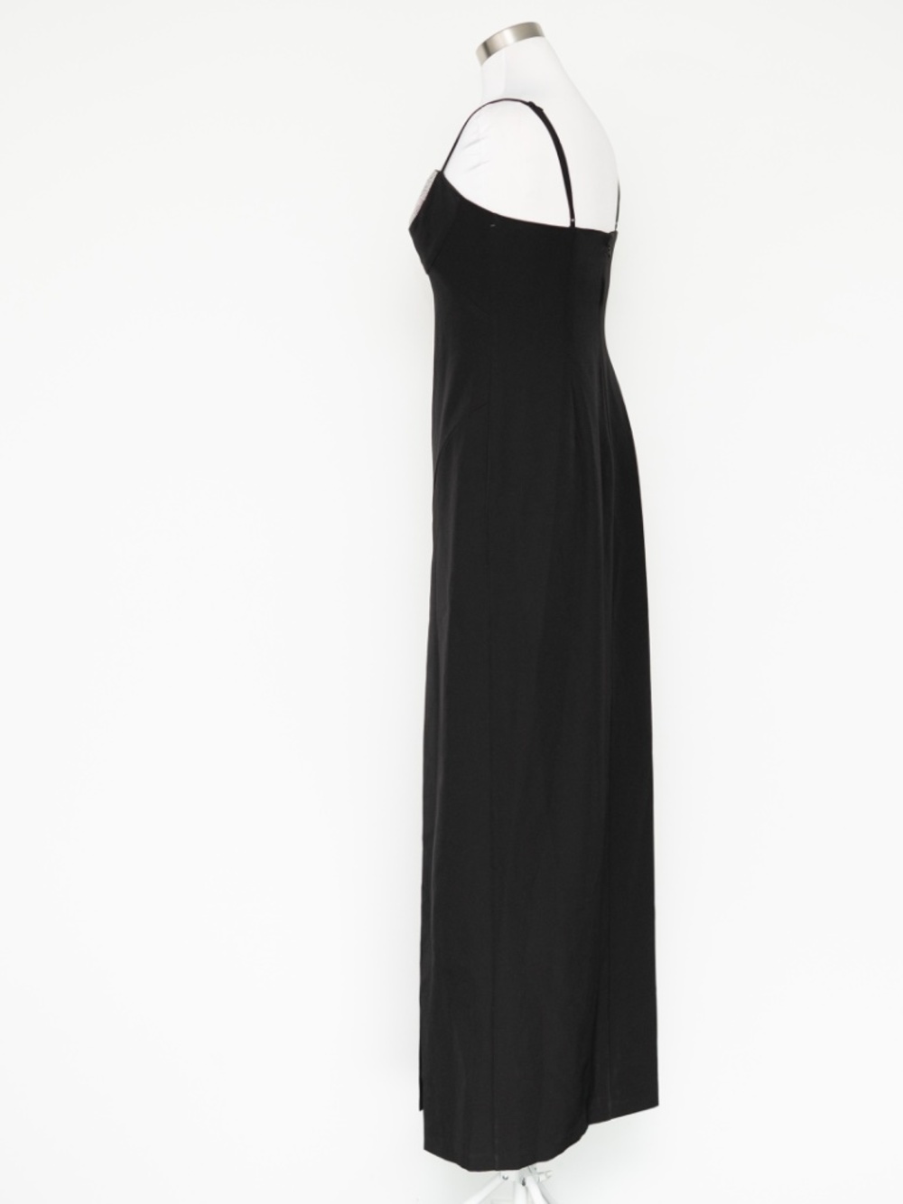 Adrianna Papell- Crystal Sweetheart Crepe Column Gown - Picture 6 of 12